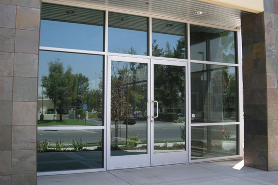 Hayward-commercial-door-repair